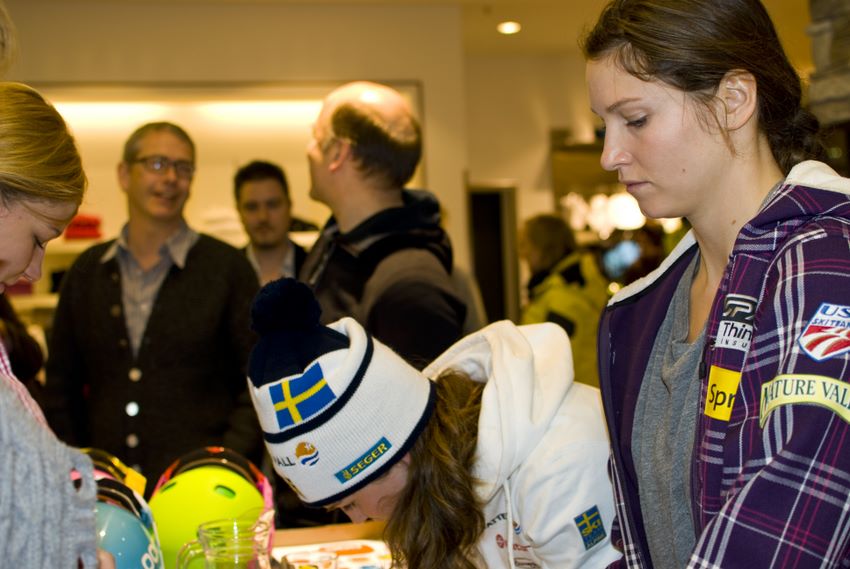 Julia Mancuso Autograph session - WM Garmisch