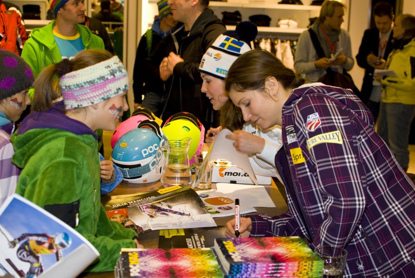 Julia Mancuso Autograph session - WM Garmisch