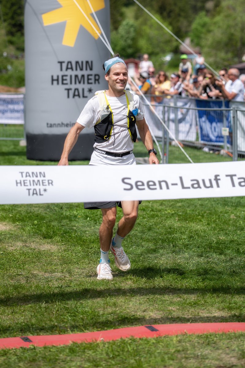 Laufszene beim Tannheimer Seenlauf – Sportveranstaltung in Nesselwängle im Tannheimertal – Foto 203