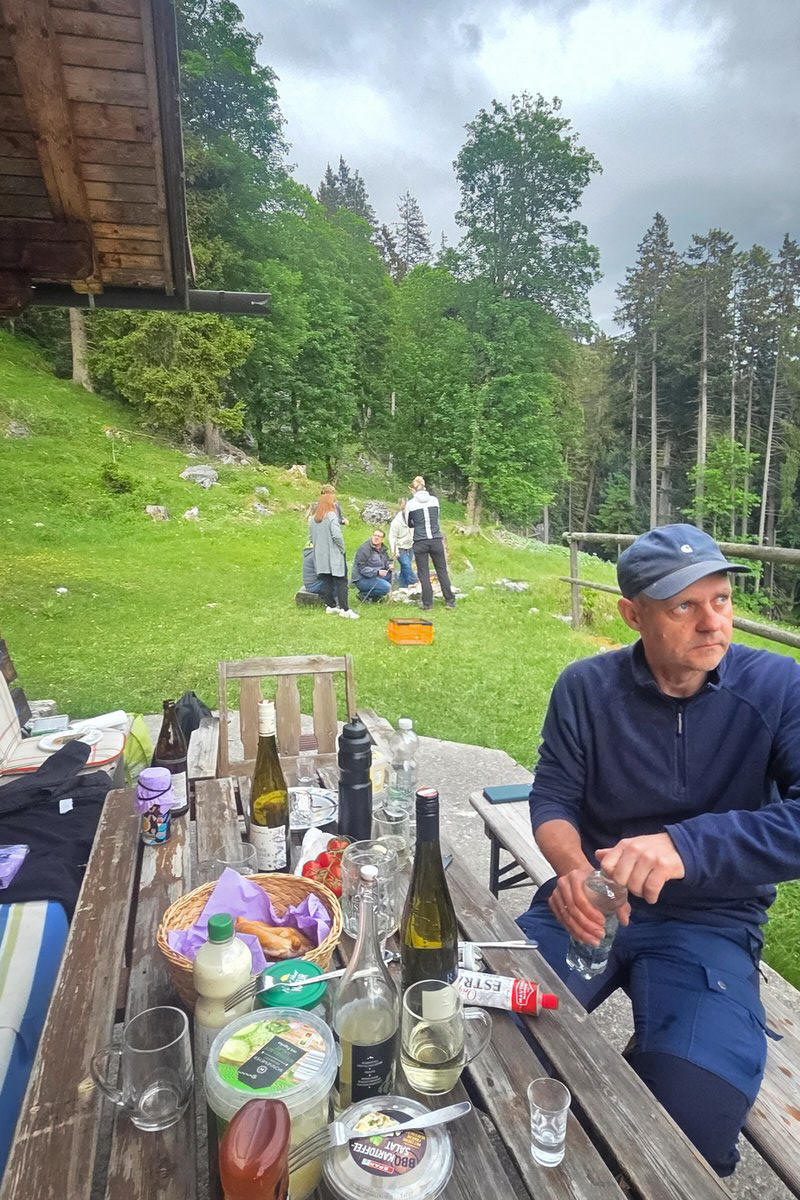 Markus Beirer, Katrin Drexel und Mathias Starzer auf der Sulzberger Hütte in Pflach – Kingmatz – Foto 4